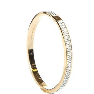 Gold toned crystal bracelet